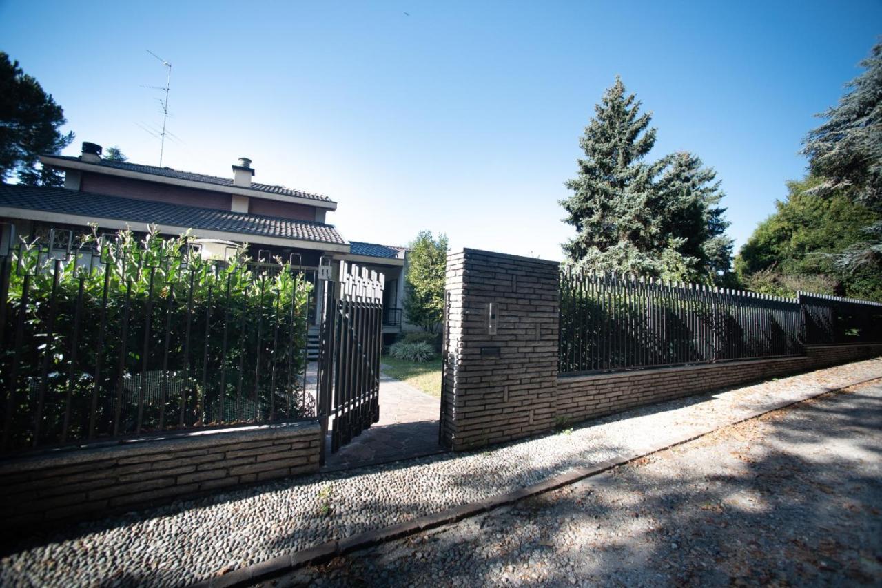 B&B Parco Antico Somma Lombardo Buitenkant foto